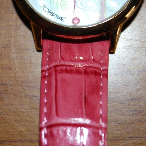 BRAND NEW WITH TAGS BETSEY JOHNSON PINK FLAMINGO WRISTWATCH FUN!! CUTE!! - Picture 2 of 8